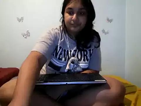 Indianspark4u from StripChat is Freechat
