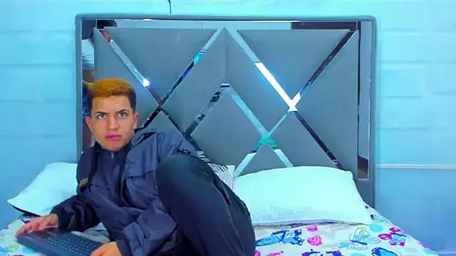 Entertain your itch for girls livestreamers with our collection of stunning models, skilled in the art of temptation and delight.