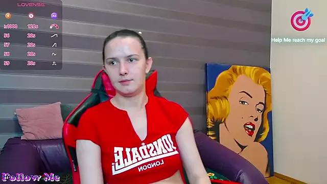 Entertain your itch for girls livestreamers with our collection of stunning models, skilled in the art of temptation and delight.
