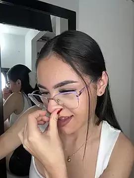 IrisBrowm from StripChat is Freechat