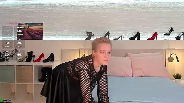 Entertain your itch for girls livestreamers with our collection of stunning models, skilled in the art of temptation and delight.