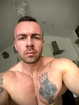 irishdaddyxxl from StripChat is Freechat