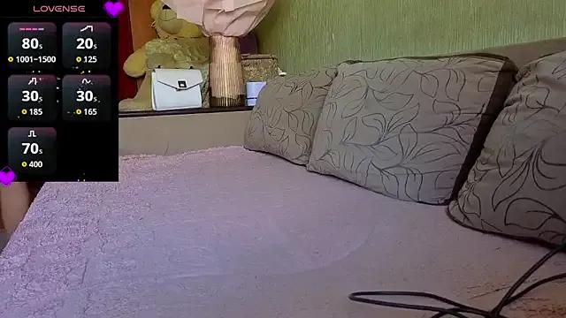 Irishka_bikini from StripChat is Freechat