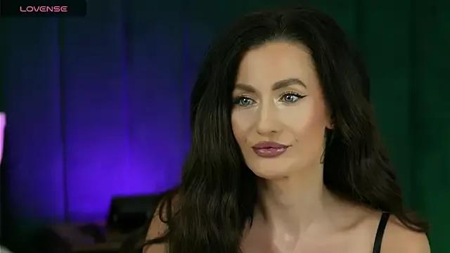 Entertain your itch for girls livestreamers with our collection of stunning models, skilled in the art of temptation and delight.