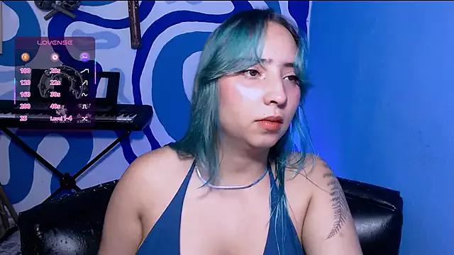 Entertain your itch for girls livestreamers with our collection of stunning models, skilled in the art of temptation and delight.