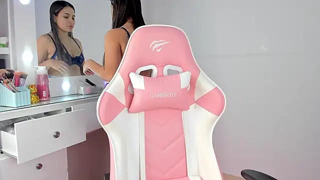 Entertain your itch for girls livestreamers with our collection of stunning models, skilled in the art of temptation and delight.