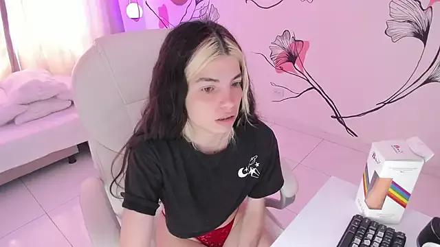 Entertain your itch for girls livestreamers with our collection of stunning models, skilled in the art of temptation and delight.