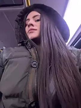 Photos of Isabella21_ from StripChat is Freechat