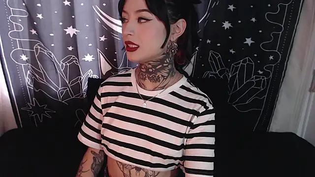 Entertain your itch for girls livestreamers with our collection of stunning models, skilled in the art of temptation and delight.