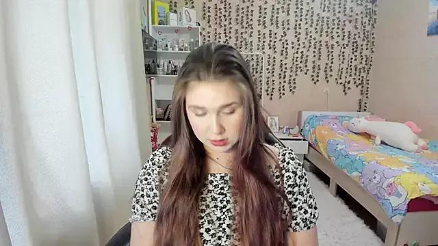 Isabella_Kitty_ from StripChat is Freechat