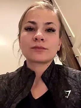 IsabellaEtha from StripChat is Freechat