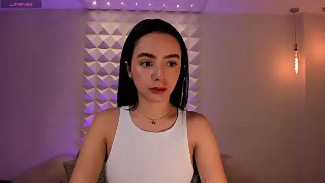 Entertain your itch for girls livestreamers with our collection of stunning models, skilled in the art of temptation and delight.