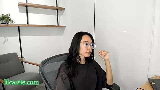 Entertain your itch for girls livestreamers with our collection of stunning models, skilled in the art of temptation and delight.