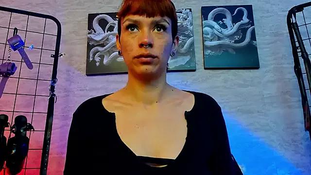 IvanaFetish from StripChat is Freechat