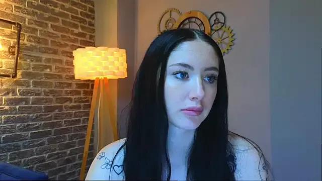 Ivanna__Rose from StripChat is Freechat
