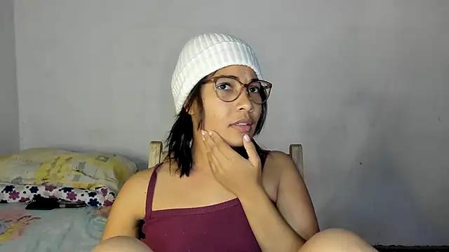 Entertain your itch for girls livestreamers with our collection of stunning models, skilled in the art of temptation and delight.