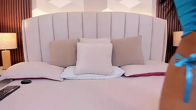 Jade_Whisper from StripChat is Freechat