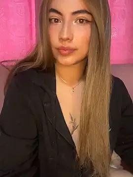 Jadee_grey from StripChat is Freechat