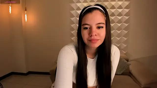 Entertain your itch for girls livestreamers with our collection of stunning models, skilled in the art of temptation and delight.