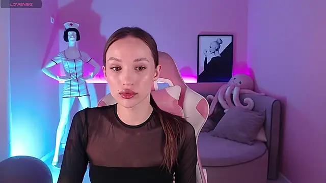 Entertain your itch for girls livestreamers with our collection of stunning models, skilled in the art of temptation and delight.