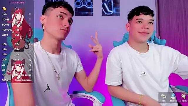 jake_and_joaquin from StripChat is Freechat