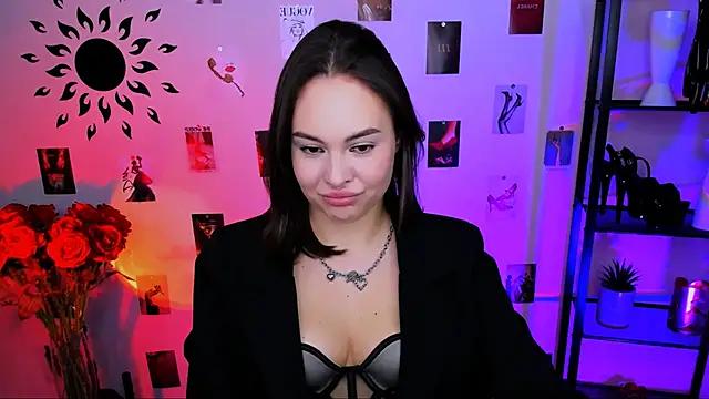 Entertain your itch for girls livestreamers with our collection of stunning models, skilled in the art of temptation and delight.