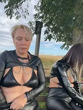 Entertain your itch for girls livestreamers with our collection of stunning models, skilled in the art of temptation and delight.