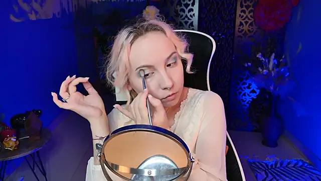 Entertain your itch for girls livestreamers with our collection of stunning models, skilled in the art of temptation and delight.
