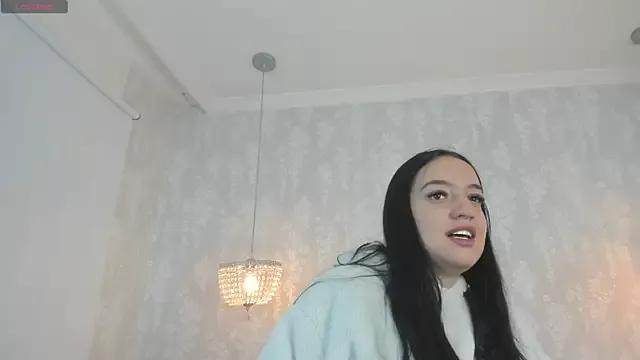 jazlin_angels from StripChat is Freechat