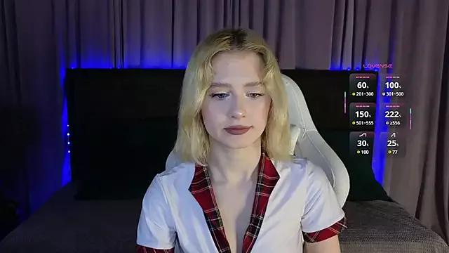 Entertain your itch for girls livestreamers with our collection of stunning models, skilled in the art of temptation and delight.