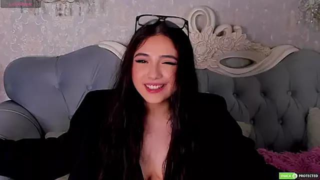 Entertain your itch for girls livestreamers with our collection of stunning models, skilled in the art of temptation and delight.