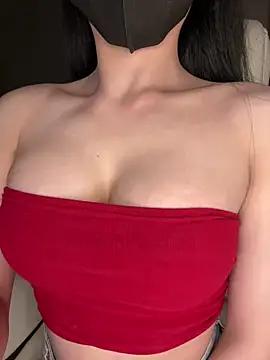 Entertain your itch for girls livestreamers with our collection of stunning models, skilled in the art of temptation and delight.