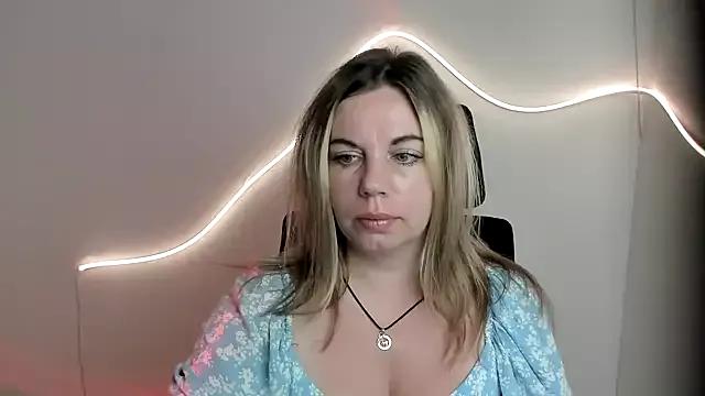 Entertain your itch for girls livestreamers with our collection of stunning models, skilled in the art of temptation and delight.