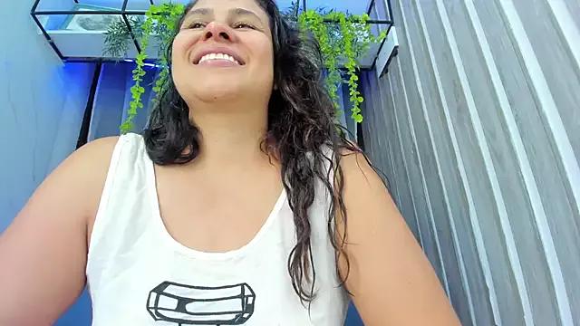 Jessybrownn from StripChat is Freechat