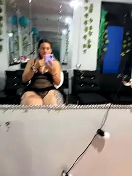 Jhessy-rosse from StripChat is Freechat