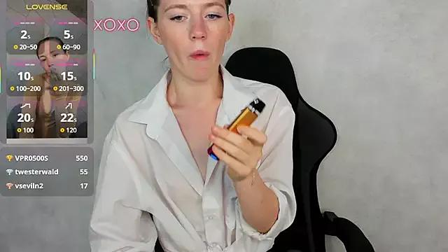 Jill_Curry from StripChat is Freechat