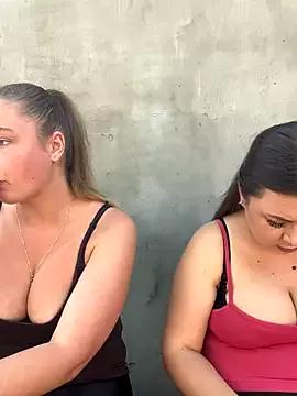 Photos of Joannakiss from StripChat is Freechat