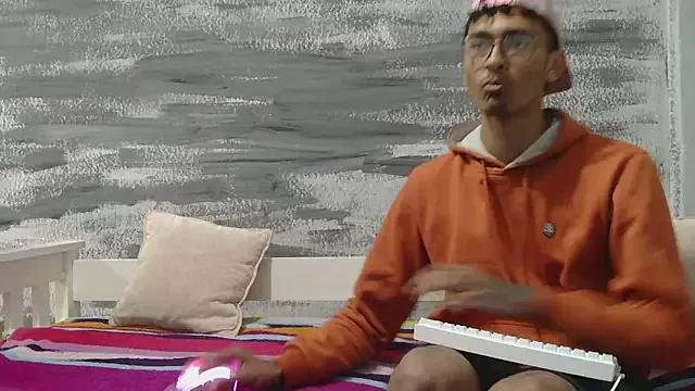joel_sasha from StripChat is Freechat