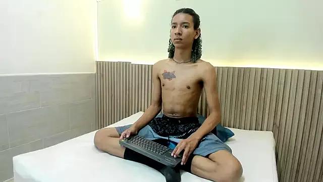 JOHAN_PIAS1 from StripChat is Freechat