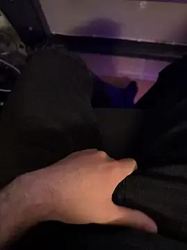 JohnnyBigShot from StripChat is Freechat