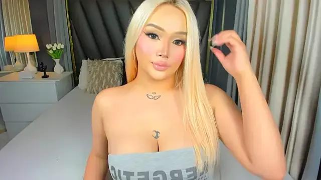 JorgeousKylie from StripChat is Freechat