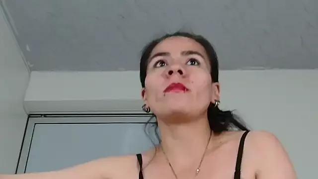 Juice_Holes from StripChat is Freechat