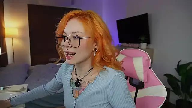 Entertain your itch for girls livestreamers with our collection of stunning models, skilled in the art of temptation and delight.