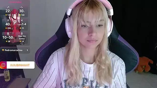 jujubinhahot from StripChat