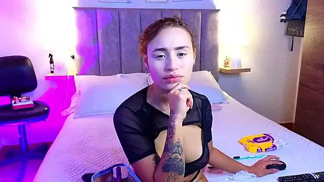Entertain your itch for girls livestreamers with our collection of stunning models, skilled in the art of temptation and delight.