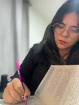 JulianaCastillo from StripChat is Freechat