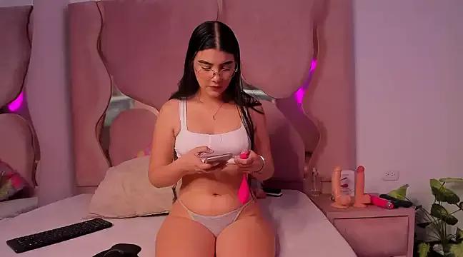 Entertain your itch for girls livestreamers with our collection of stunning models, skilled in the art of temptation and delight.