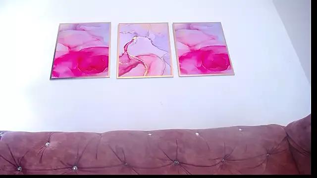 Entertain your itch for girls livestreamers with our collection of stunning models, skilled in the art of temptation and delight.