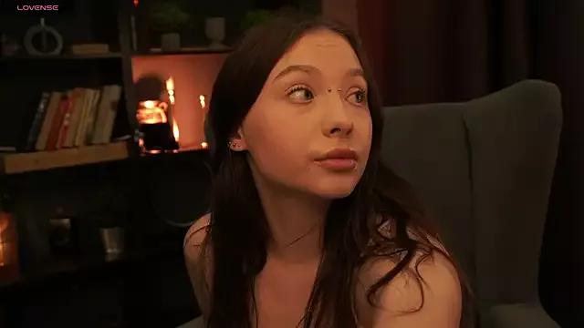 Photos of june_mooon from StripChat is Freechat