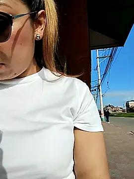 Entertain your itch for girls livestreamers with our collection of stunning models, skilled in the art of temptation and delight.